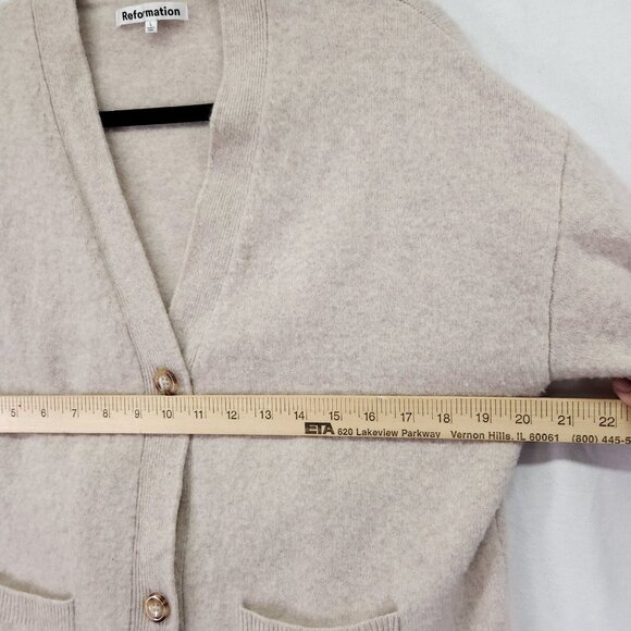 Reformation Wool Cardigan Womens Large Beige V-Neck Button Front With Pockets - Picture 6 of 16